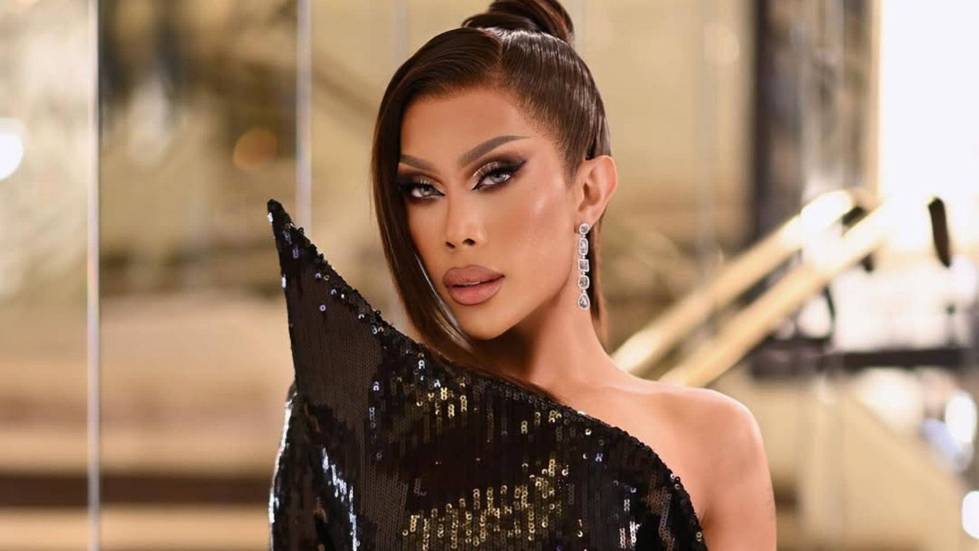 marina summers in Cannes