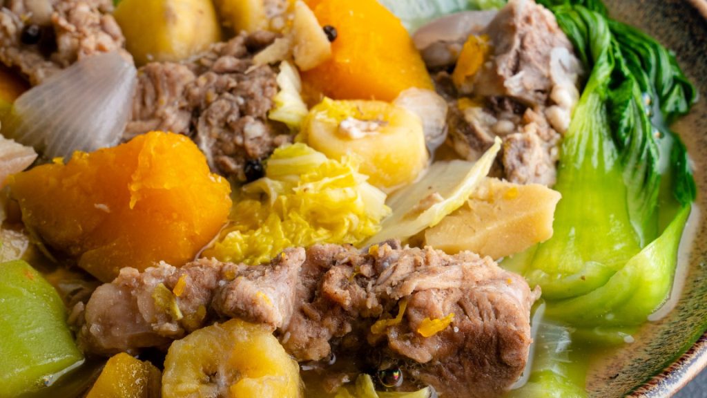 PORK RIBS WITH VEGETABLES SOUP